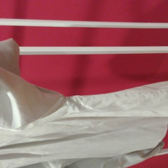 COS women's silk/cotton puffed sleeve blouse. Light green. EUC. Size 12 - Picture 8 of 11